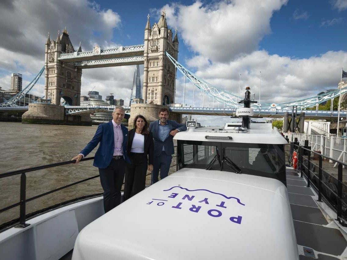 Port of Tyne and Artemis Technologies Showcase Electric Foiling Technology on the River Thames