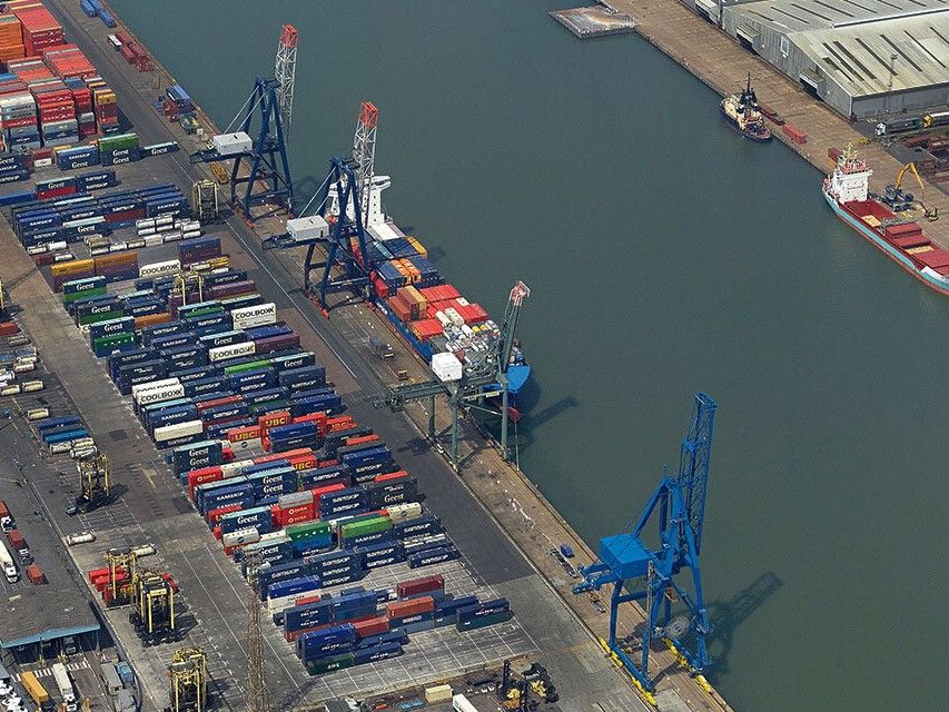 £271 Million to Clean up Shipping and Power Coastal Communities