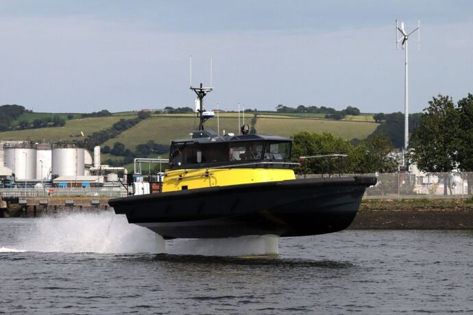 Artemis Technologies Launches World’s First 100% Electric Hydrofoil Pilot Boat.jpg