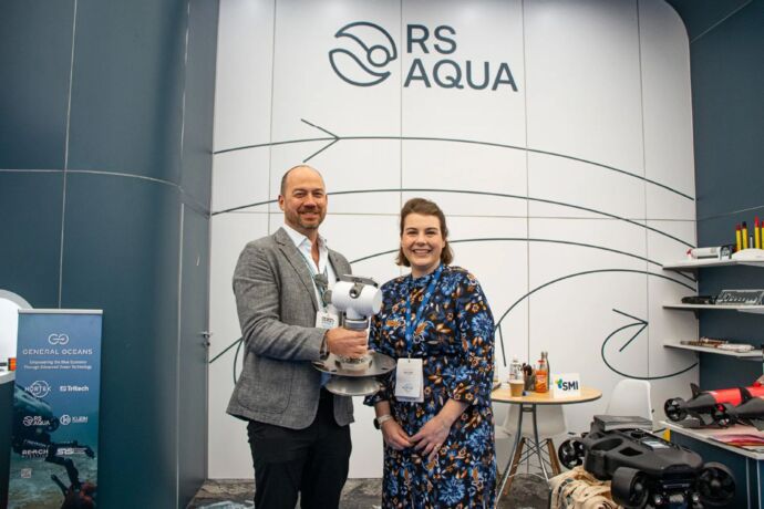 RS Aqua-01.jpg