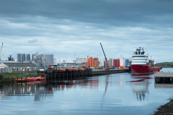 Photography of Aberdeen Harbour at dusk_Taken 21-07-15_m5746.jpg